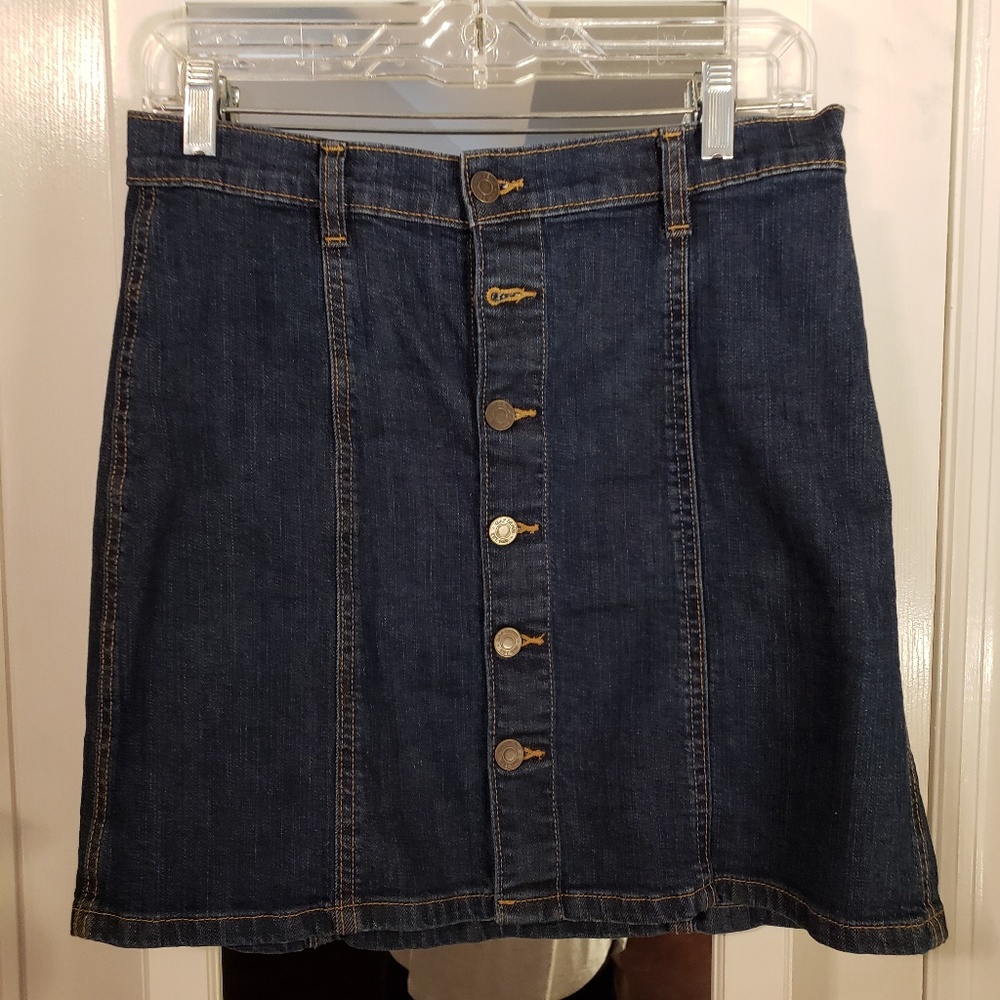 Denim skirt